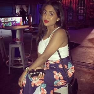 Meet your Posher, Moon